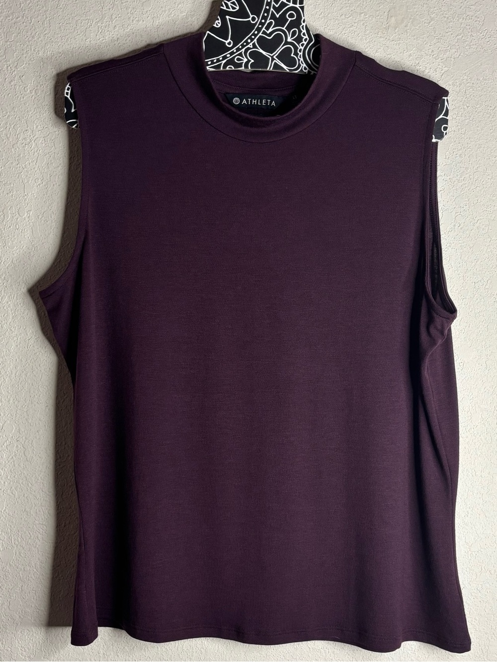 ATHLETA Threadlight Turtleneck Tank size large TALL